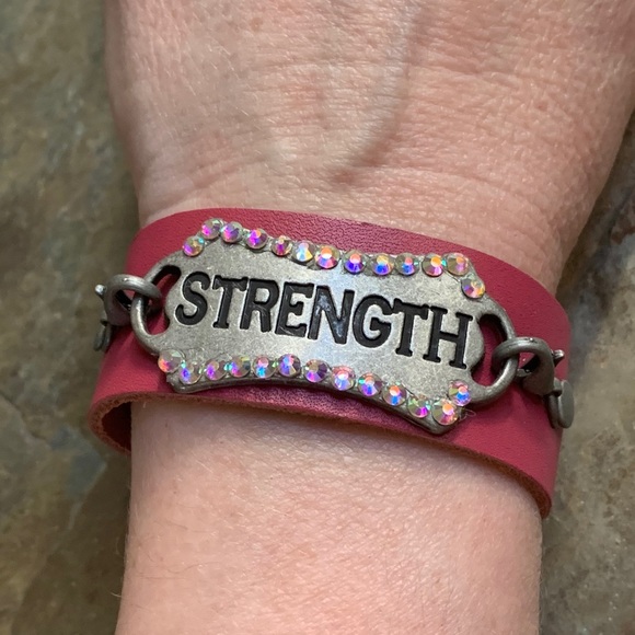 NWT Pink “Strength” Adjustable Cuff Bracelet - Picture 1 of 9